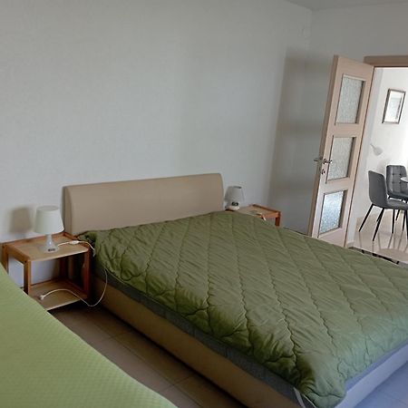 Apartmani Trubi 1 Vodice Ngoại thất bức ảnh