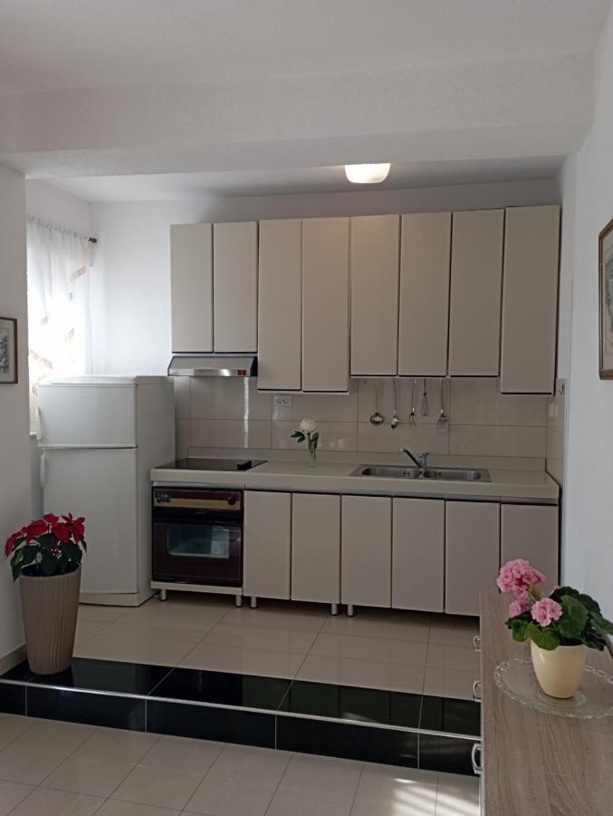 Apartmani Trubi 1 Vodice Ngoại thất bức ảnh