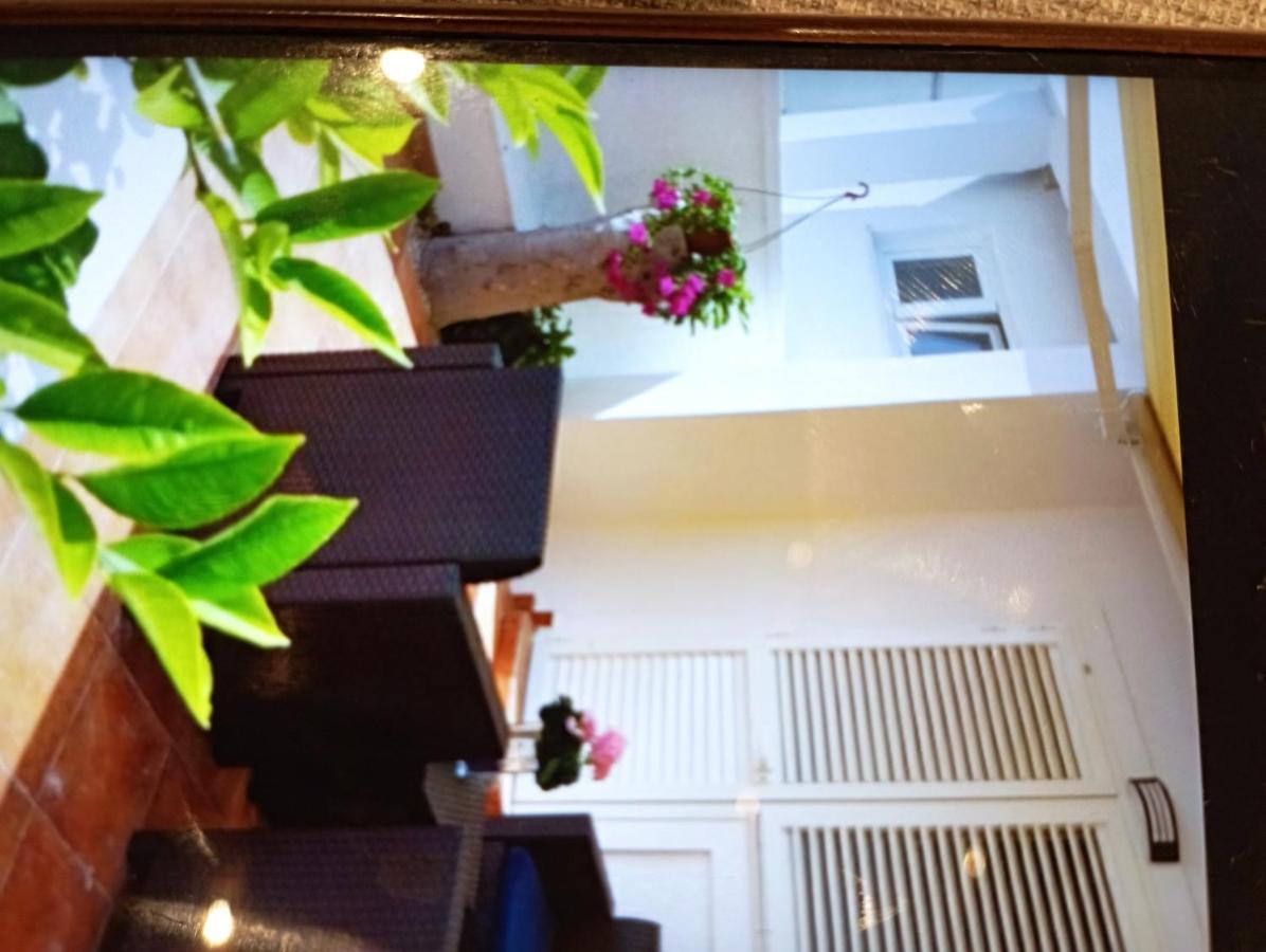 Apartmani Trubi 1 Vodice Ngoại thất bức ảnh